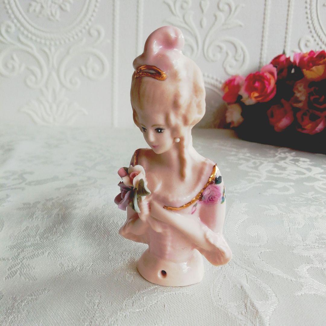 ハーフドール　ロレーヌ　磁器製　ピンクッション　ティーコゼに。