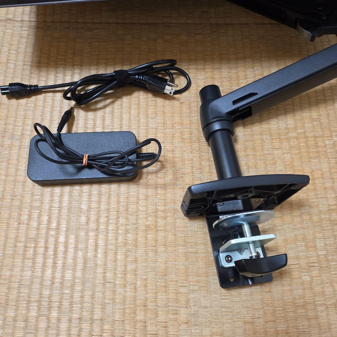 有機EL 4k27型 モニターglancy EPS269Q01DA アームセット