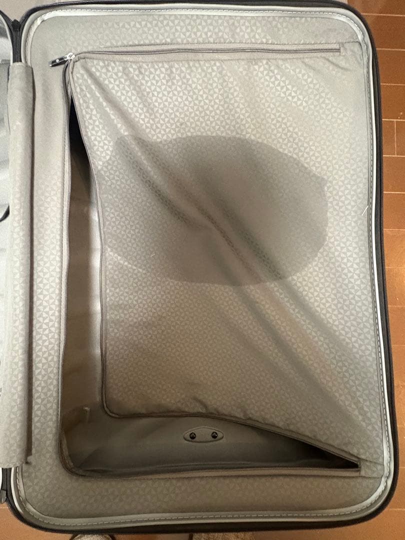 4年愛用愛着がある大切にしてきたキャリーケースです〜ニューヨークの