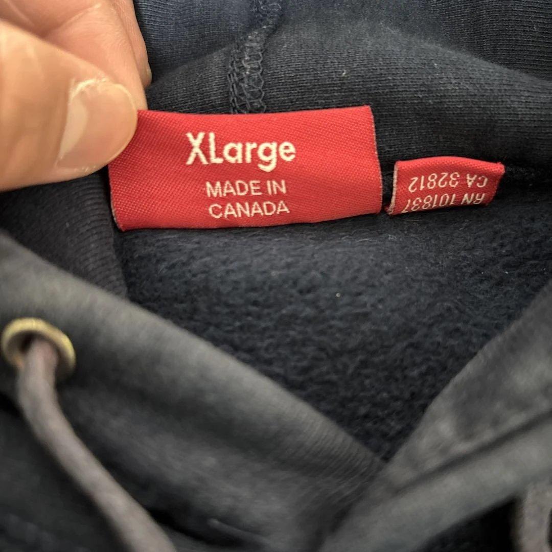 supremeボックスロゴパーカー