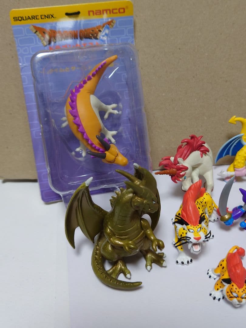 ドラクエ コレクションフィギュア キーホルダー13体まとめ売り - メルカリ