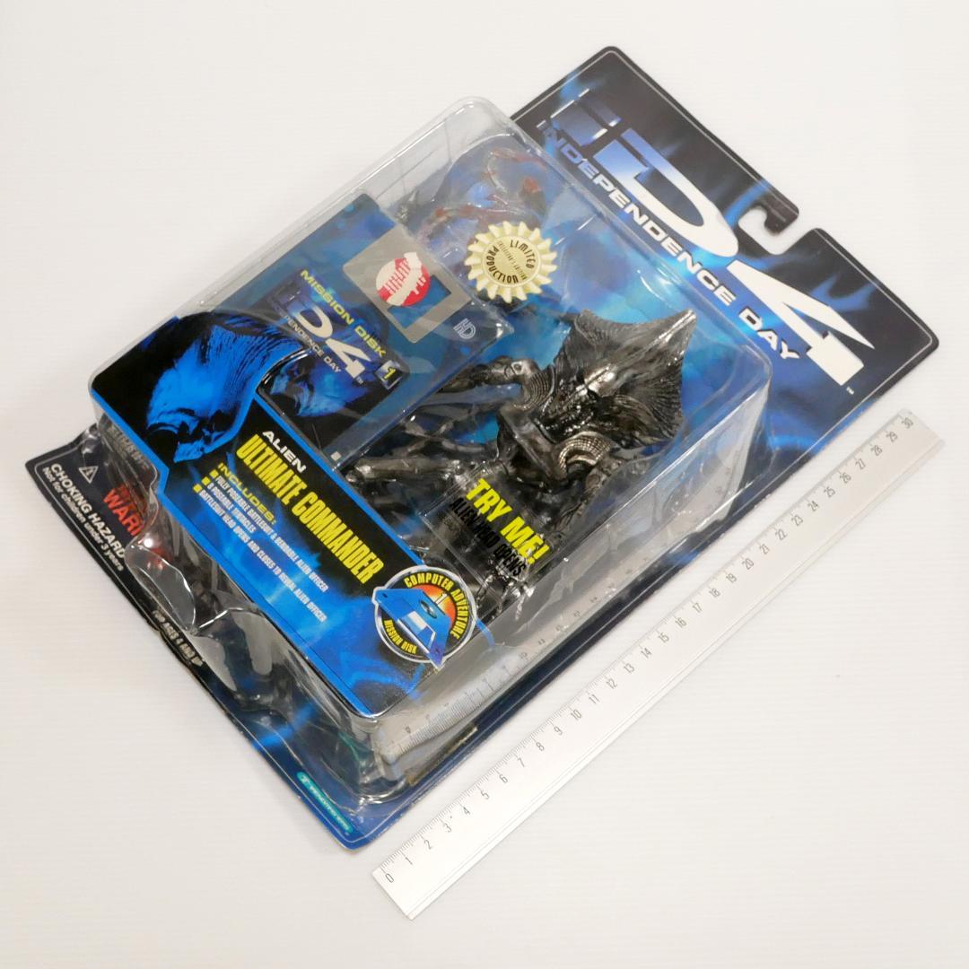 「インデペンデンス・デイ」アクションフィギュア３種