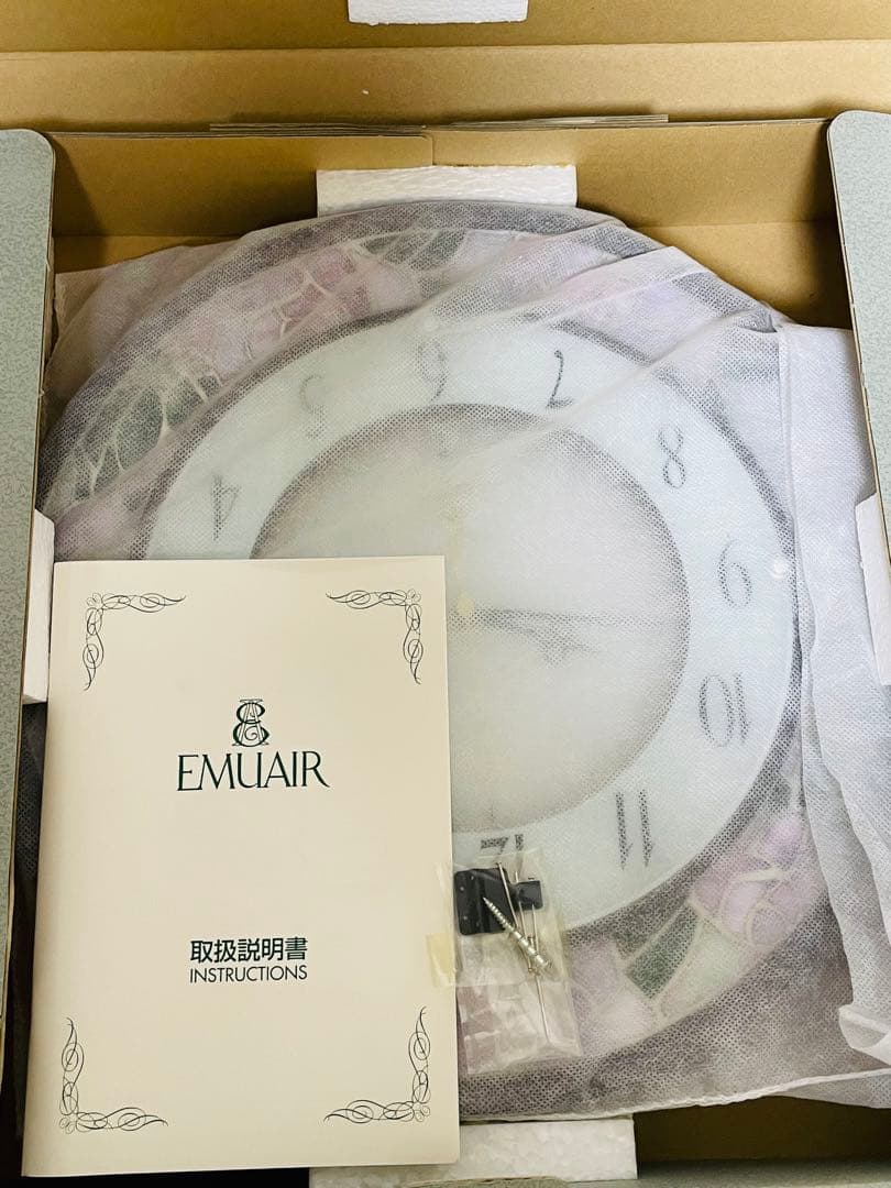 廃盤 RHYTHM リズム 掛時計 エミュエール M8F