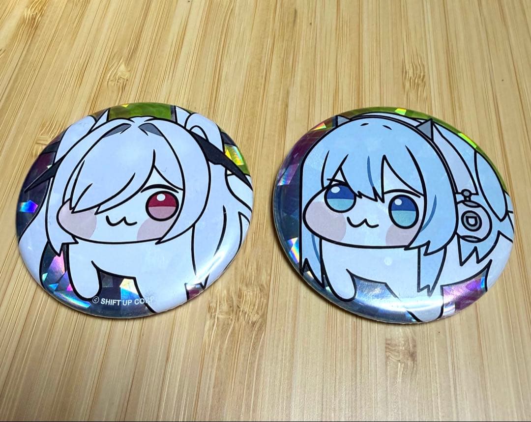 勝利の女神:NIKKE DORO缶バッジ シンデレラ シフティー - メルカリ