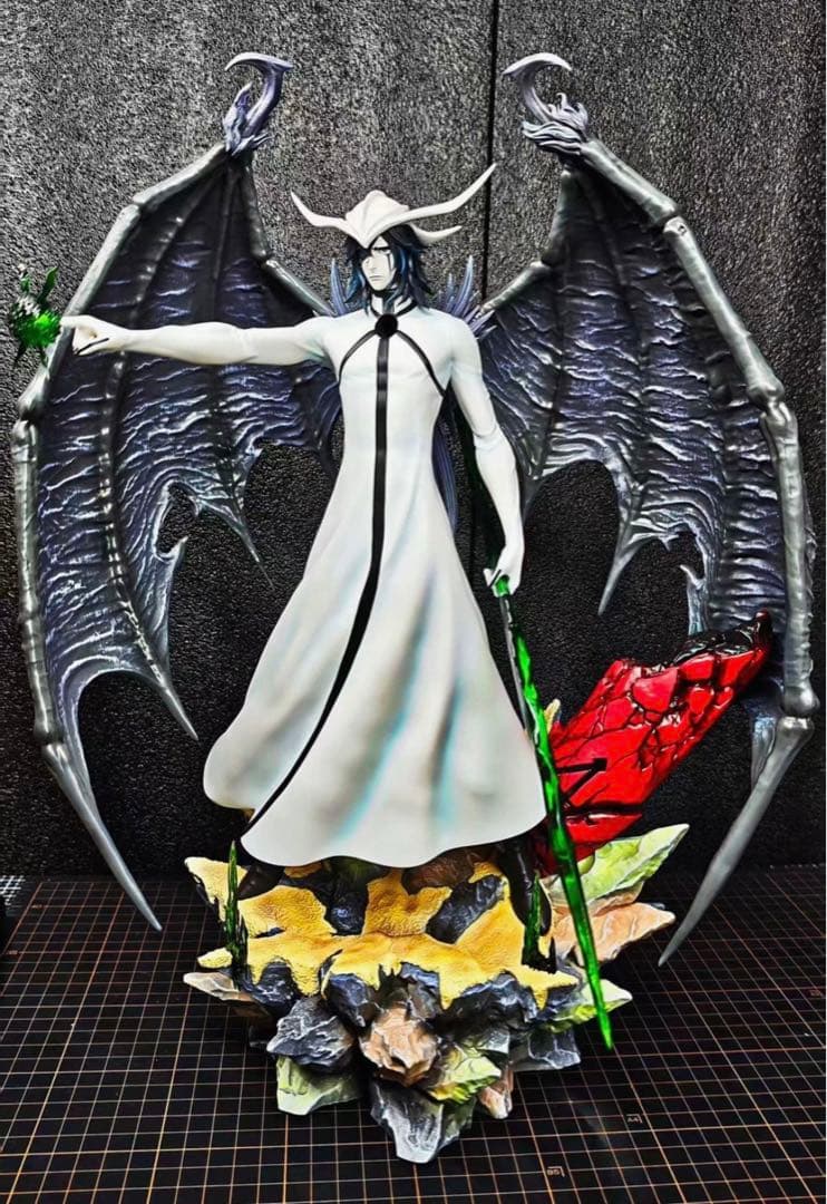 ブリーチ BLEACH ウルキオラ・シファー ガレージキット フィギュア