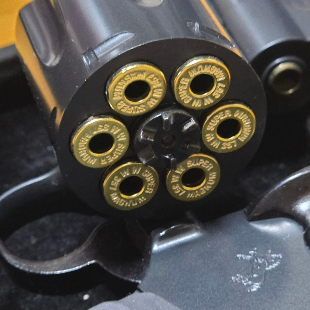 東京マルイ コルトパイソン.357マグナム 6インチ