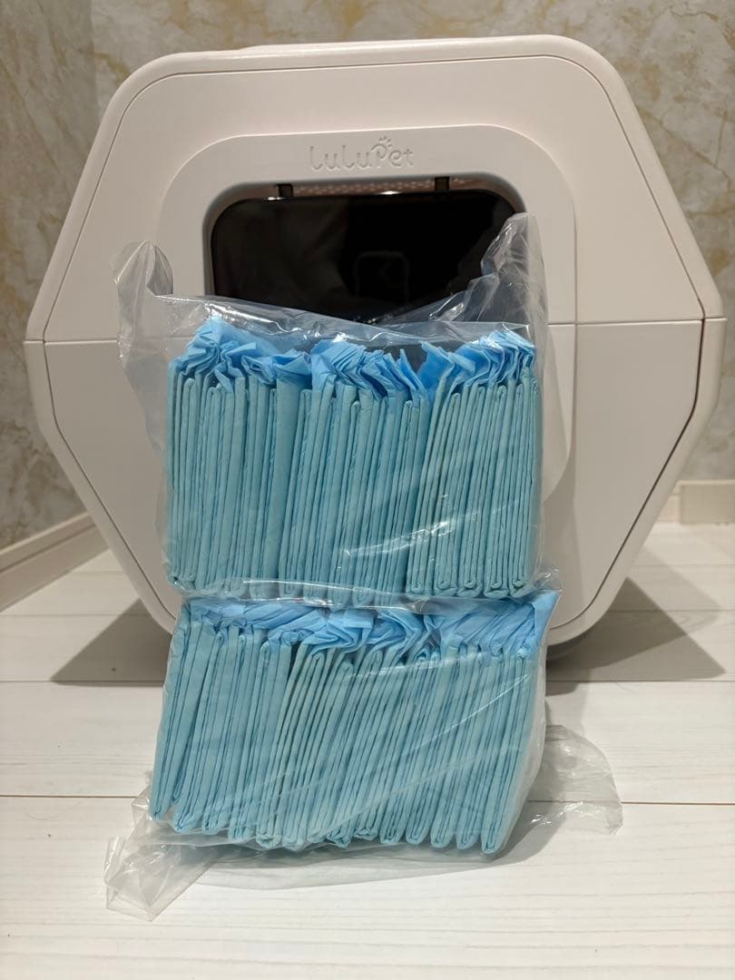 美品 未使用】自動AI猫トイレ 多頭飼い可能 健康状態把握 使い捨て