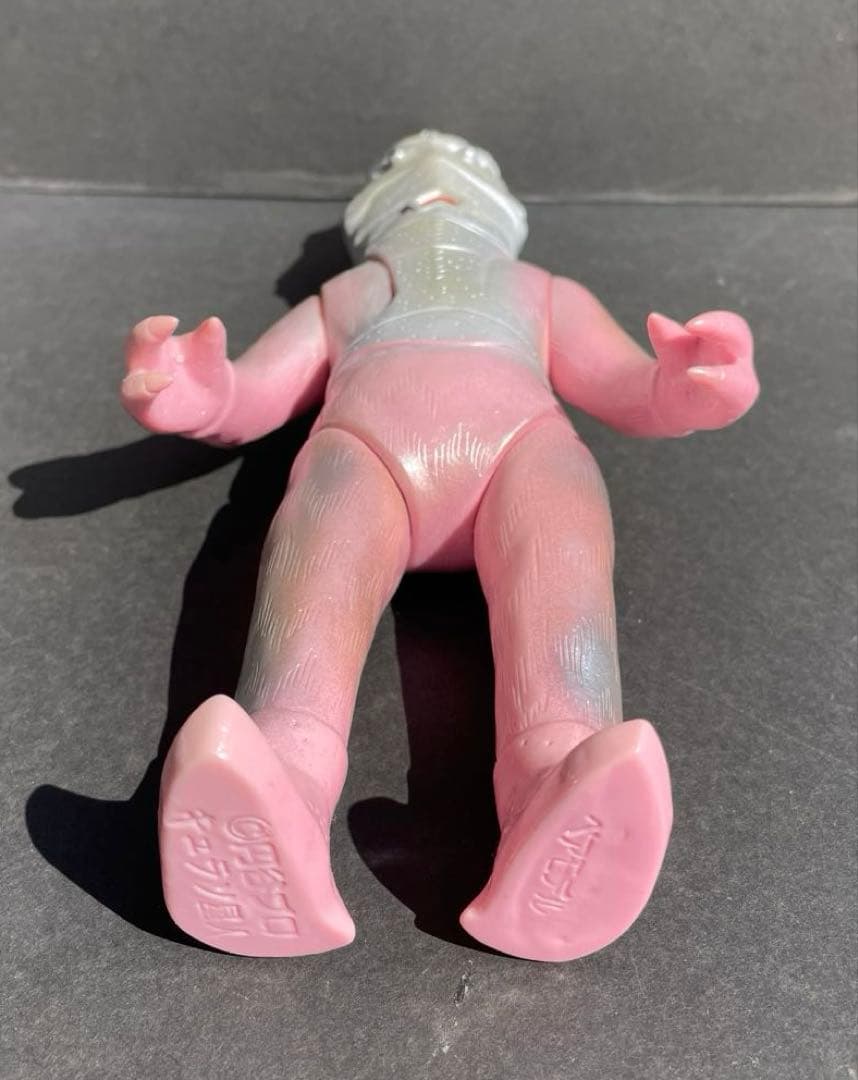 ベアモデル キュラソ星人 フィギュア 開封品の通販はau PAY マーケット