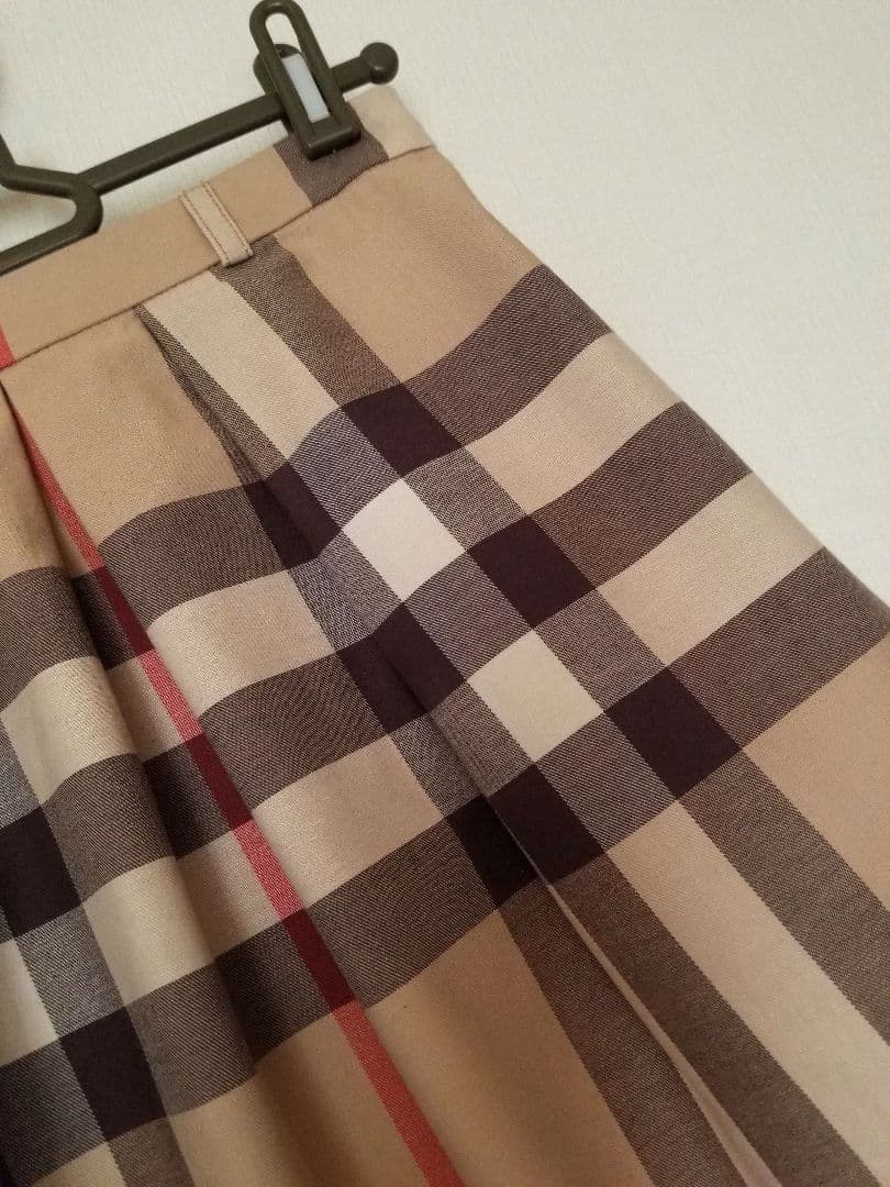 バーバリーキッズスカート 美品 ベージュ ノバチェック150 160