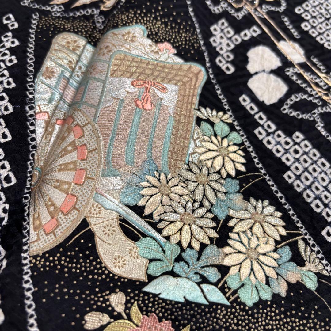 サラ様専用 AK-7092 AK-6983 振袖 モノトーン 総絞り 箔押しの - メルカリ