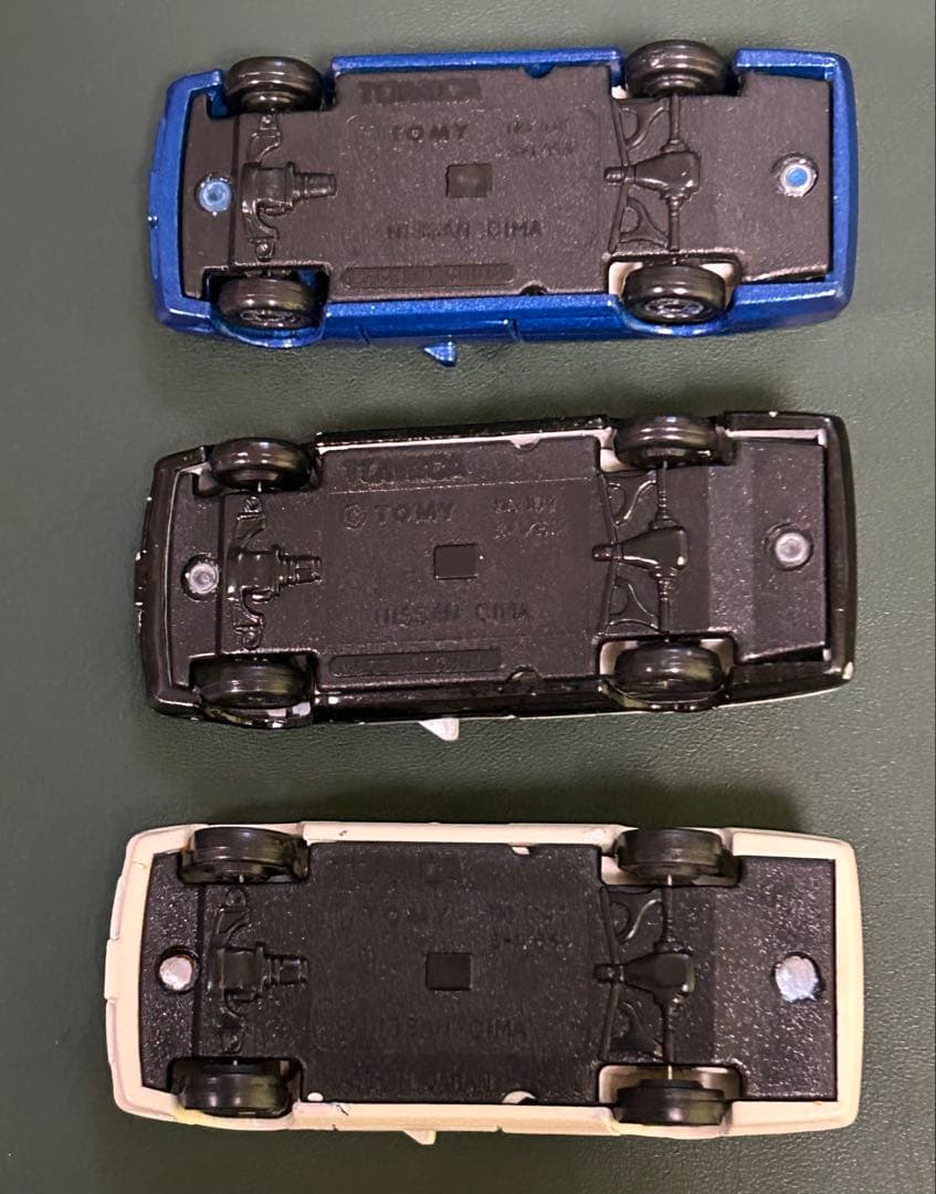 トミカ ニッサン シーマ 3台セット