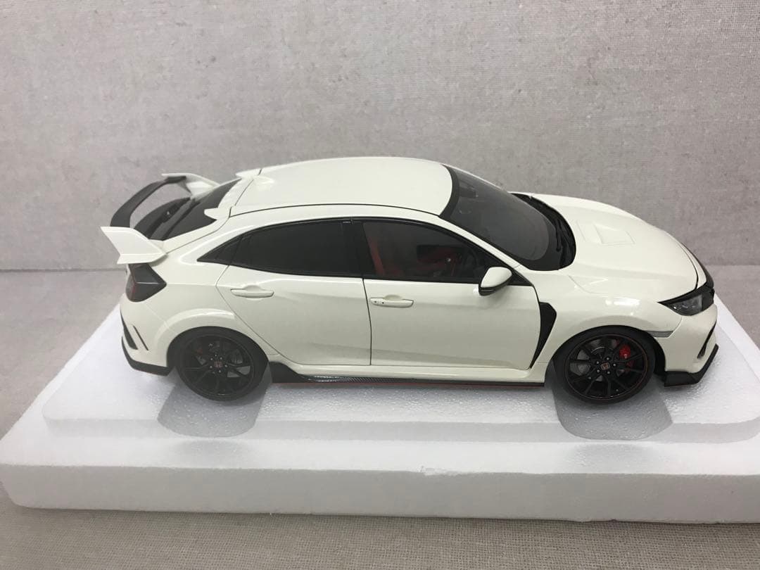 オートアート　1/18 シビックタイプR FK8