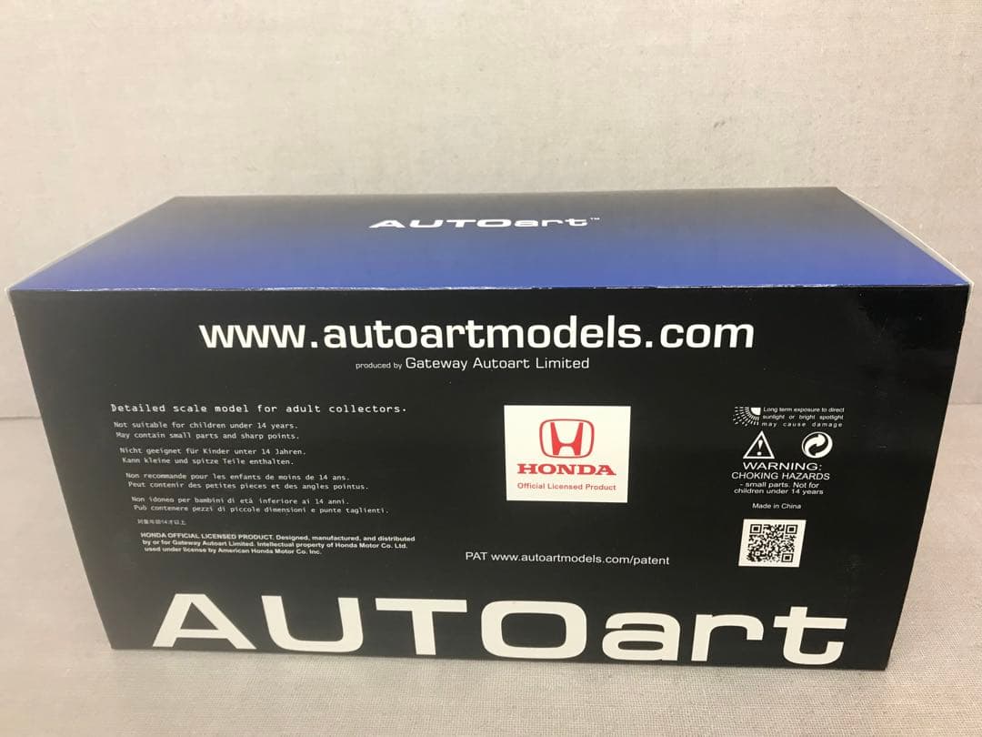 オートアート　1/18 シビックタイプR FK8