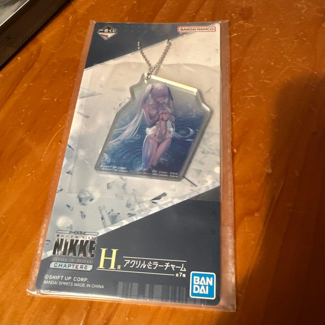 B賞&H賞NIKKE 一番くじシンデレラ フィギュア &アクリルミラーチャーム