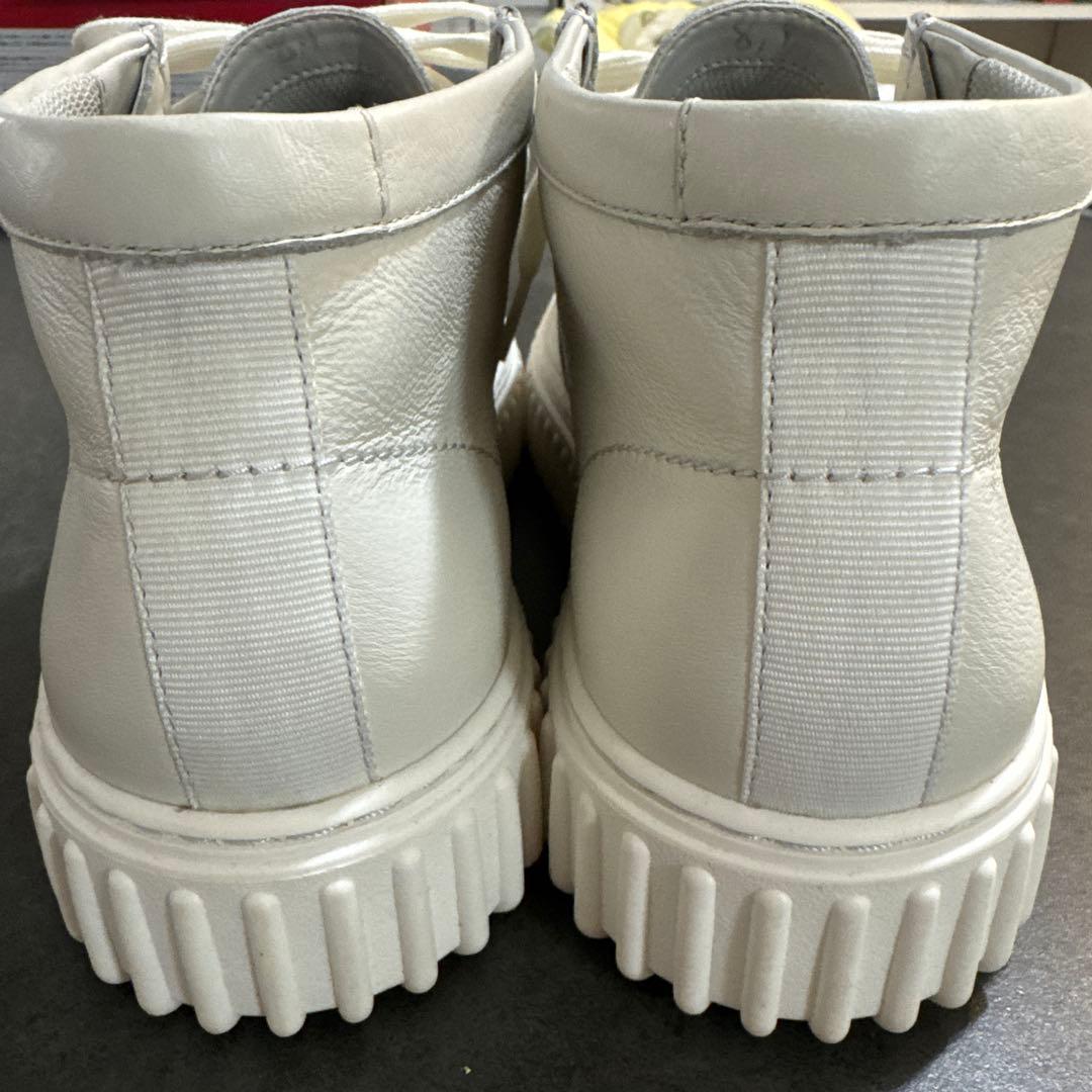 クラークス ワラビー レザー