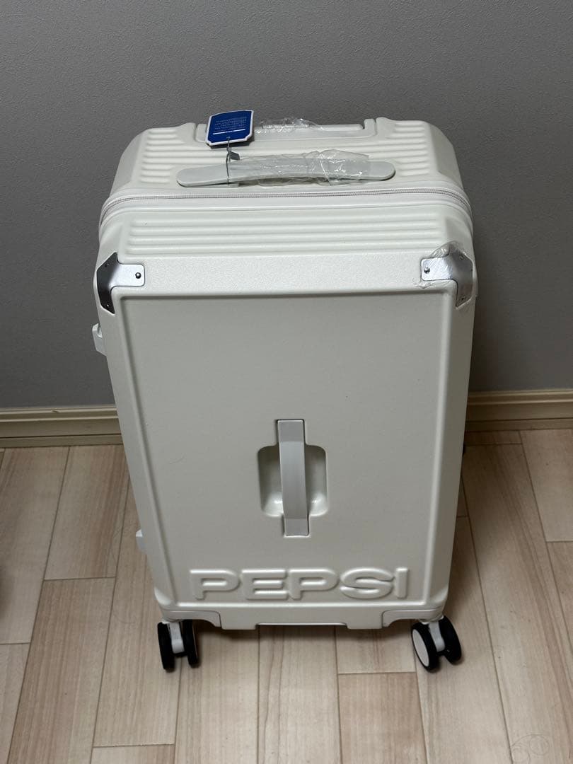 PEPSIコラボ 白キャリーケース（カップホルダー付） PEPSIコラボ 白