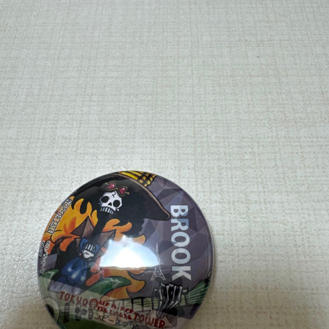ワンピースタワー トンガリ缶バッジ ブルック&ステッカー&カード ブルックセット