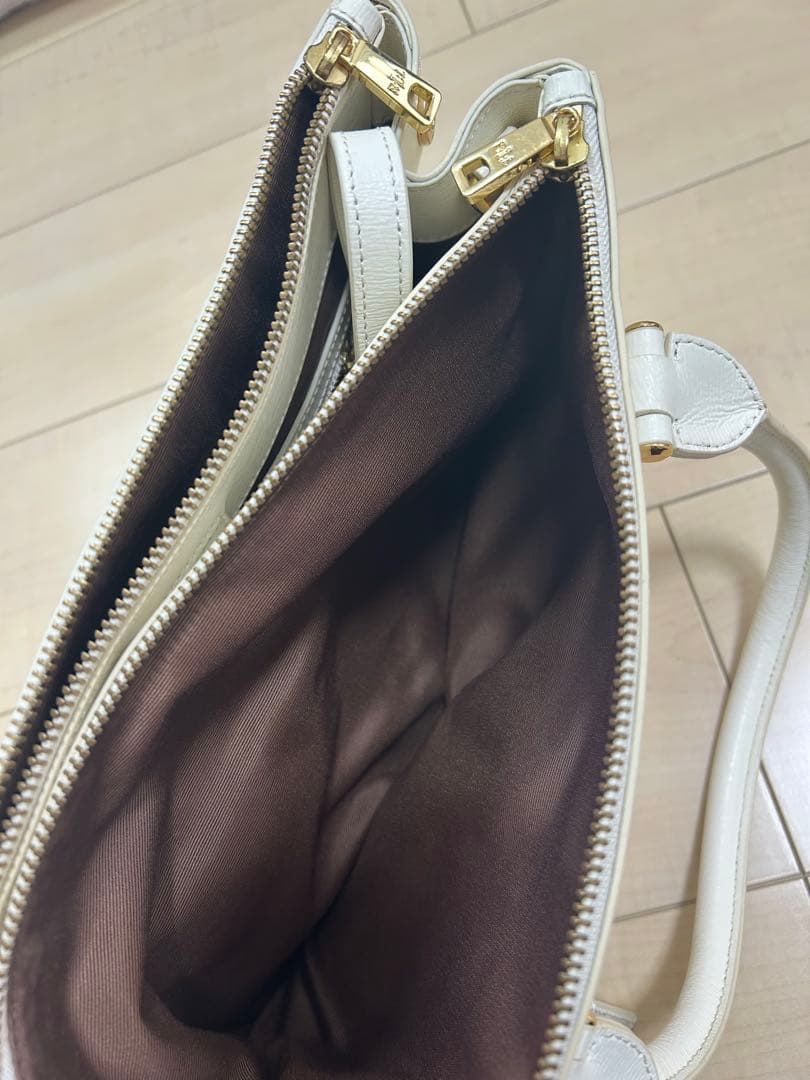 ローレンラルフローレン//2wayバッグ　ホワイト