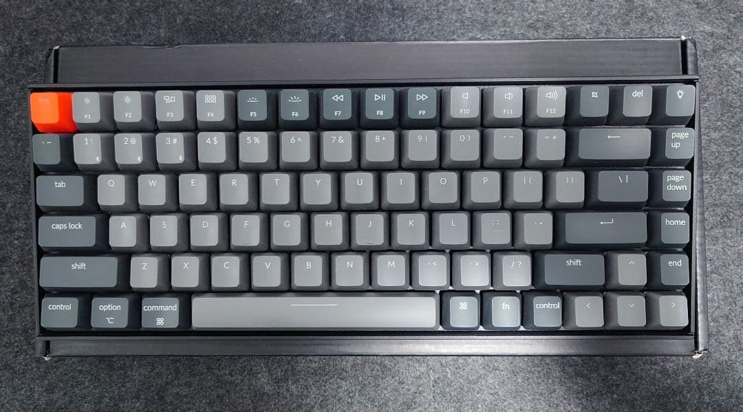 Keychron K2 US配列 赤軸 ホワイトバックライト