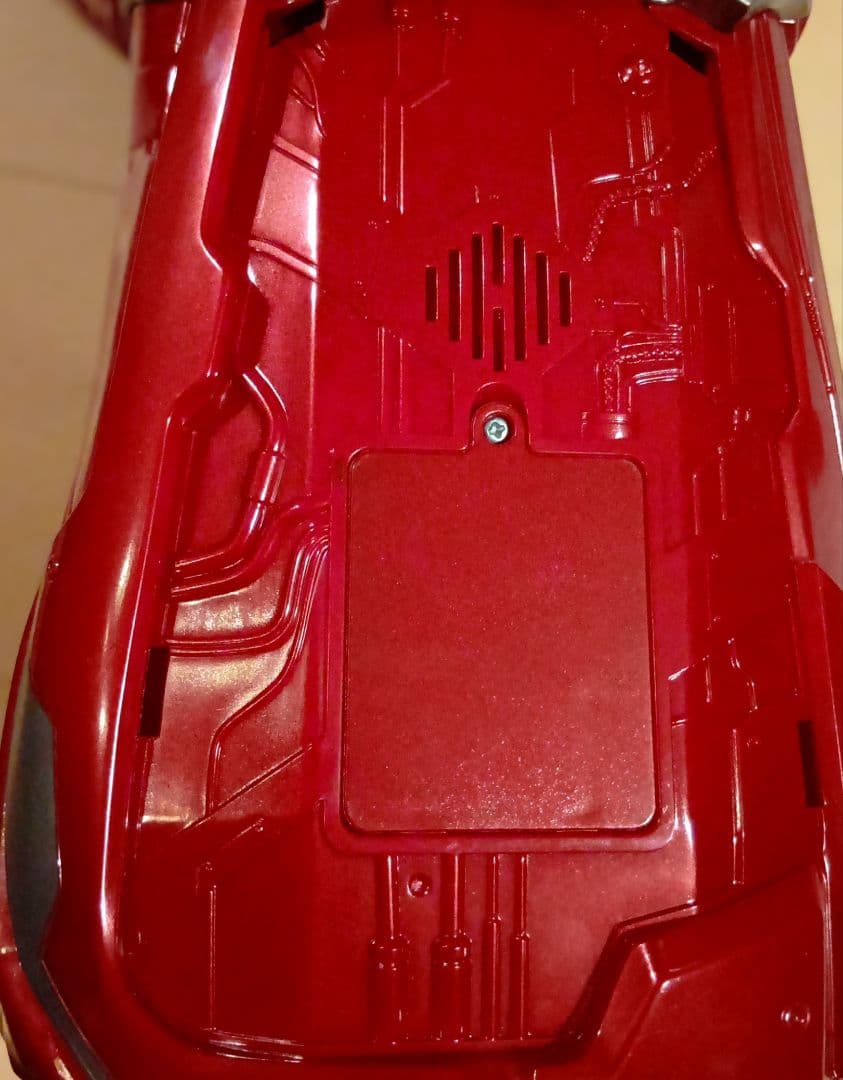 アイアンマン ガントレット 光る宝石付き