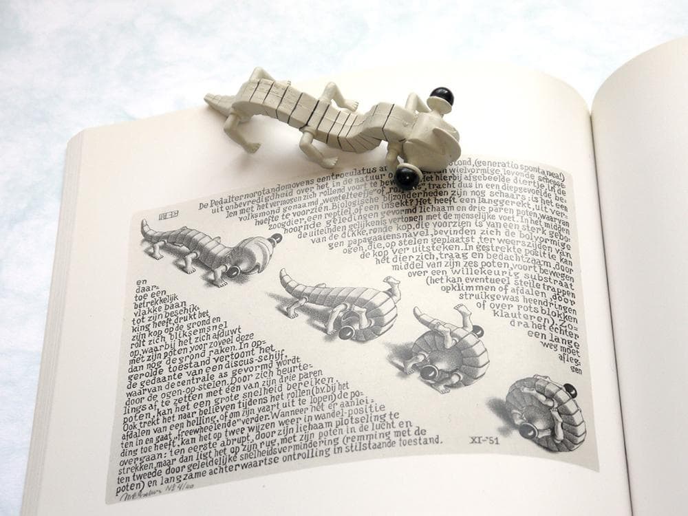 M.C.エッシャー　だまし絵フィギュア 3体セット + 図録