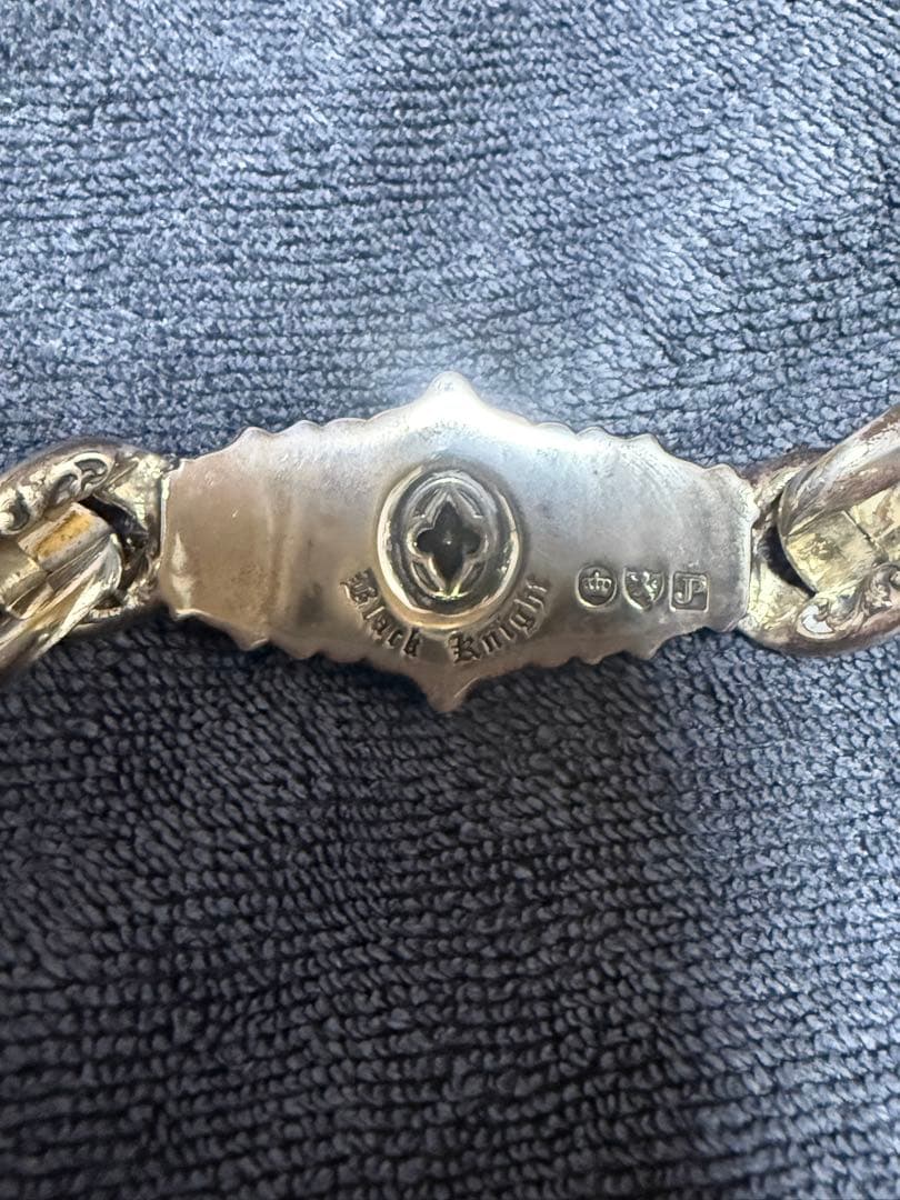 ブラックナイトブレスレット アルテミスクラシック