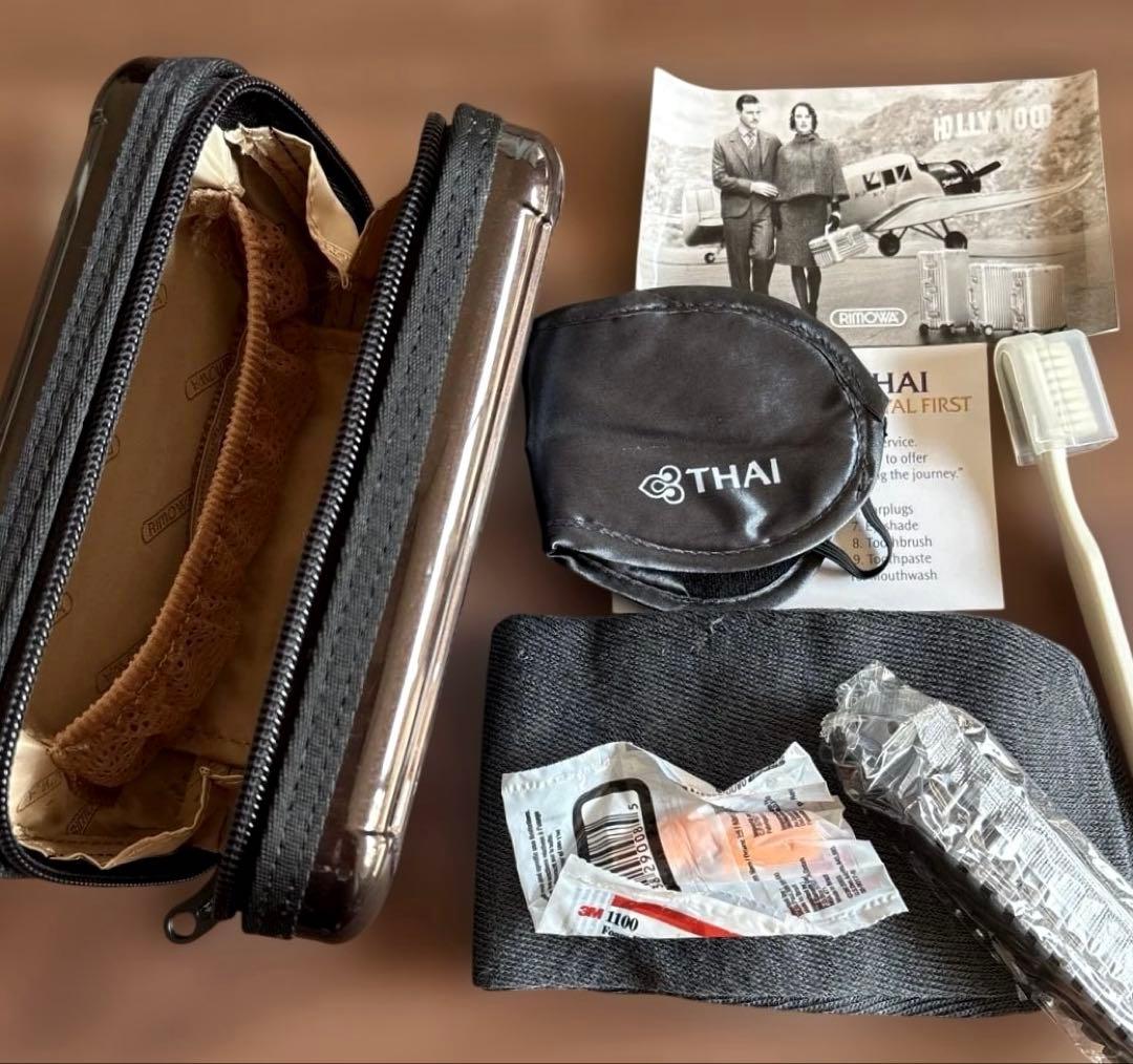 RIMOWA リモワ タイ航空ファーストクラス アメニティ ポーチ 非売品