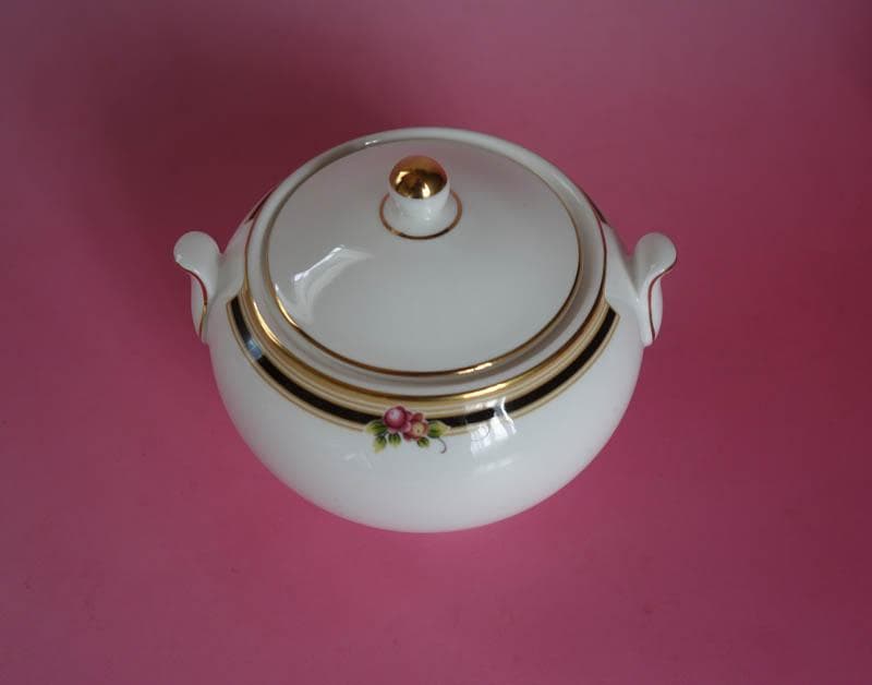 ウェッジウッド　　クリオ クリーマー　＆　シュガーポット 　2453