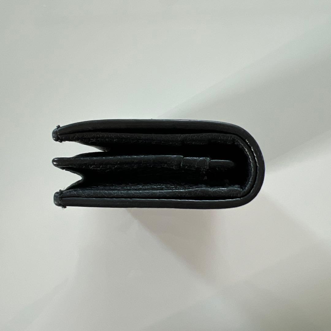 GUCCI 二つ折り財布 アニマリエ ビー ブラックレザー　蜂　ゴールド