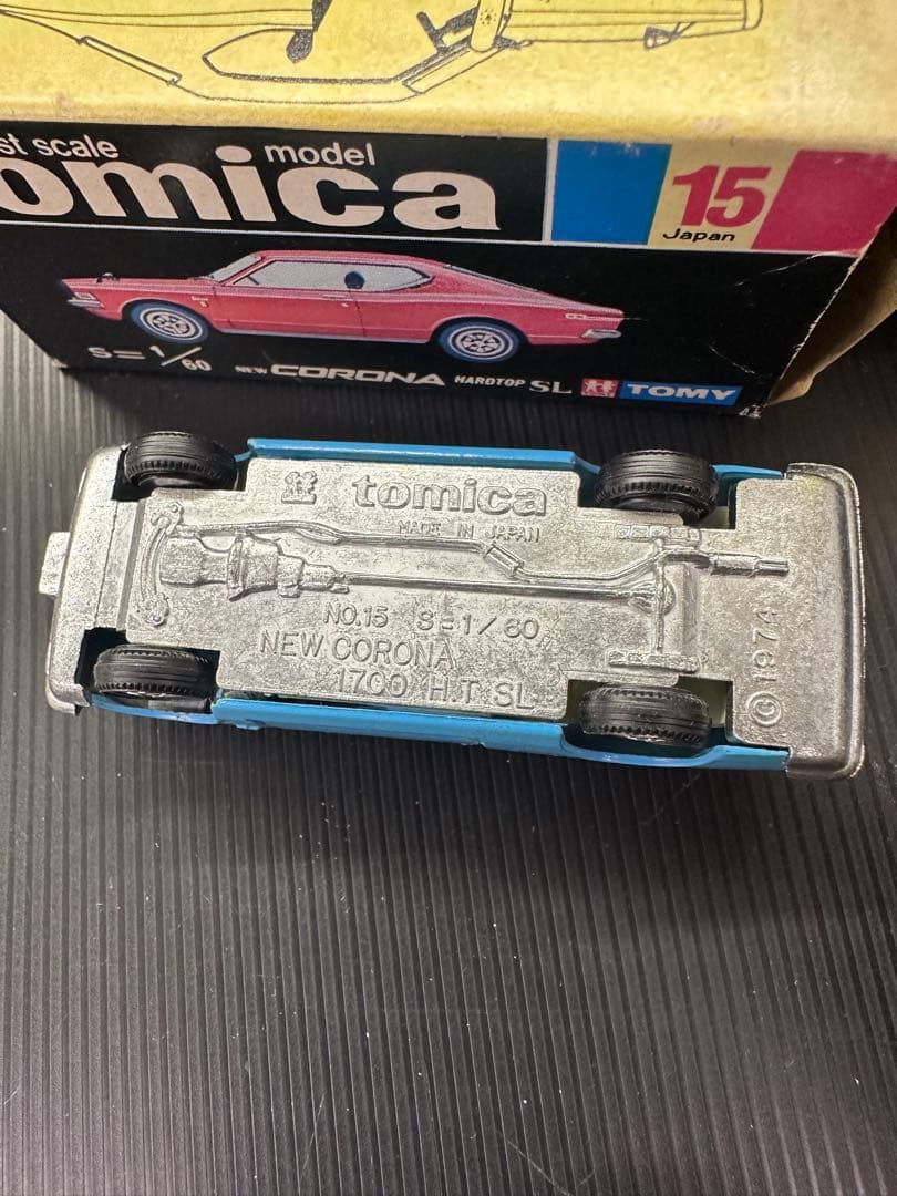 黒箱トミカ 15 コロナ ハードトップ SL 1/60 ホイール希少