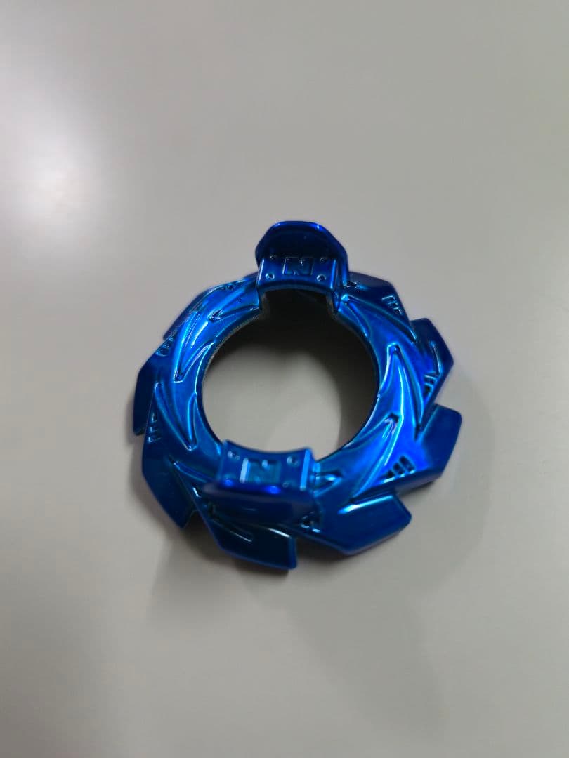 【超美品、新品未使用】 ベイブレードバースト ロス トロンギヌス 黒龍セット