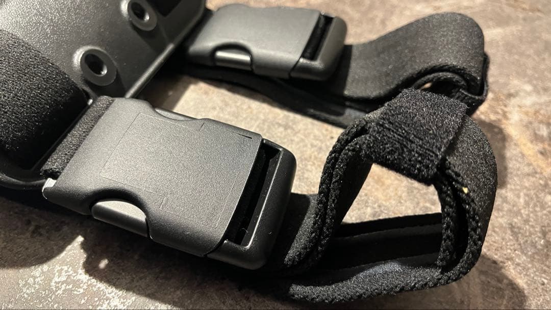 サファリランドS&W M&P9 ホルスター 右利き用 SAFARILAND