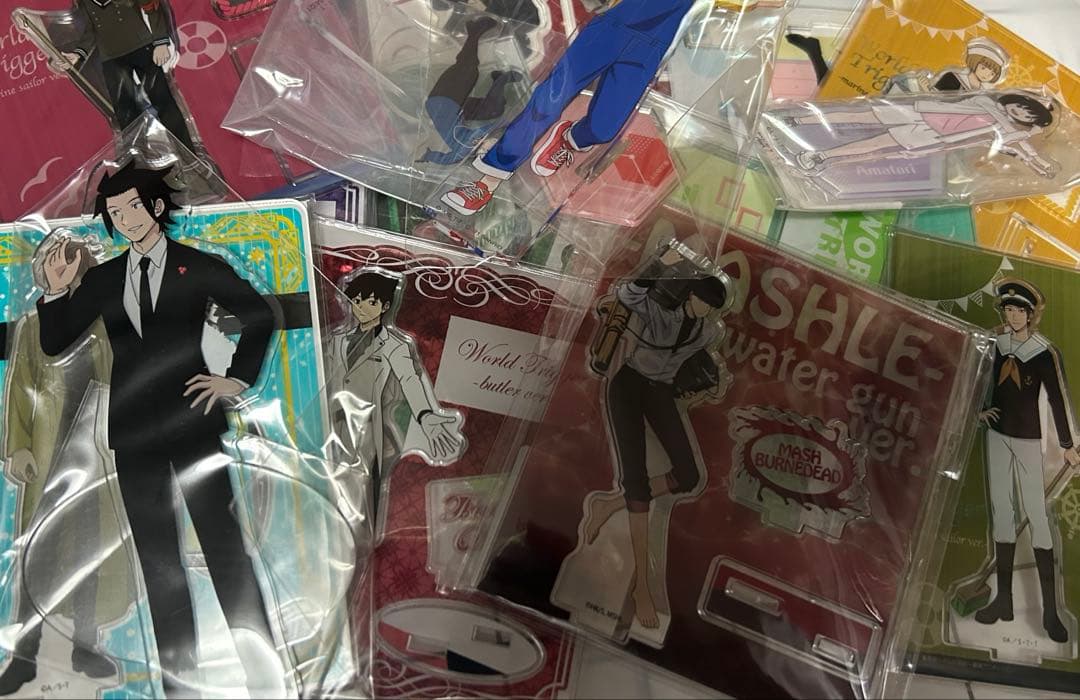 グッズまとめ売り 800点以上