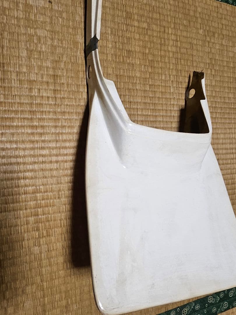 GPZ.Fテールカウル GPZ400F 新品未使用テールカウル③ 2025年最新