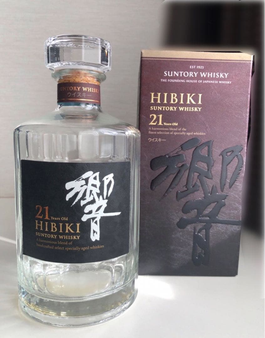 響 21年 サントリーウイスキー 750ml 空瓶 HIBIKI 21年 ブレンデッド