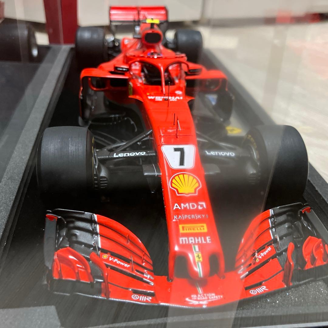 Ferrari SF71H Kimi Räikkönen 1/18