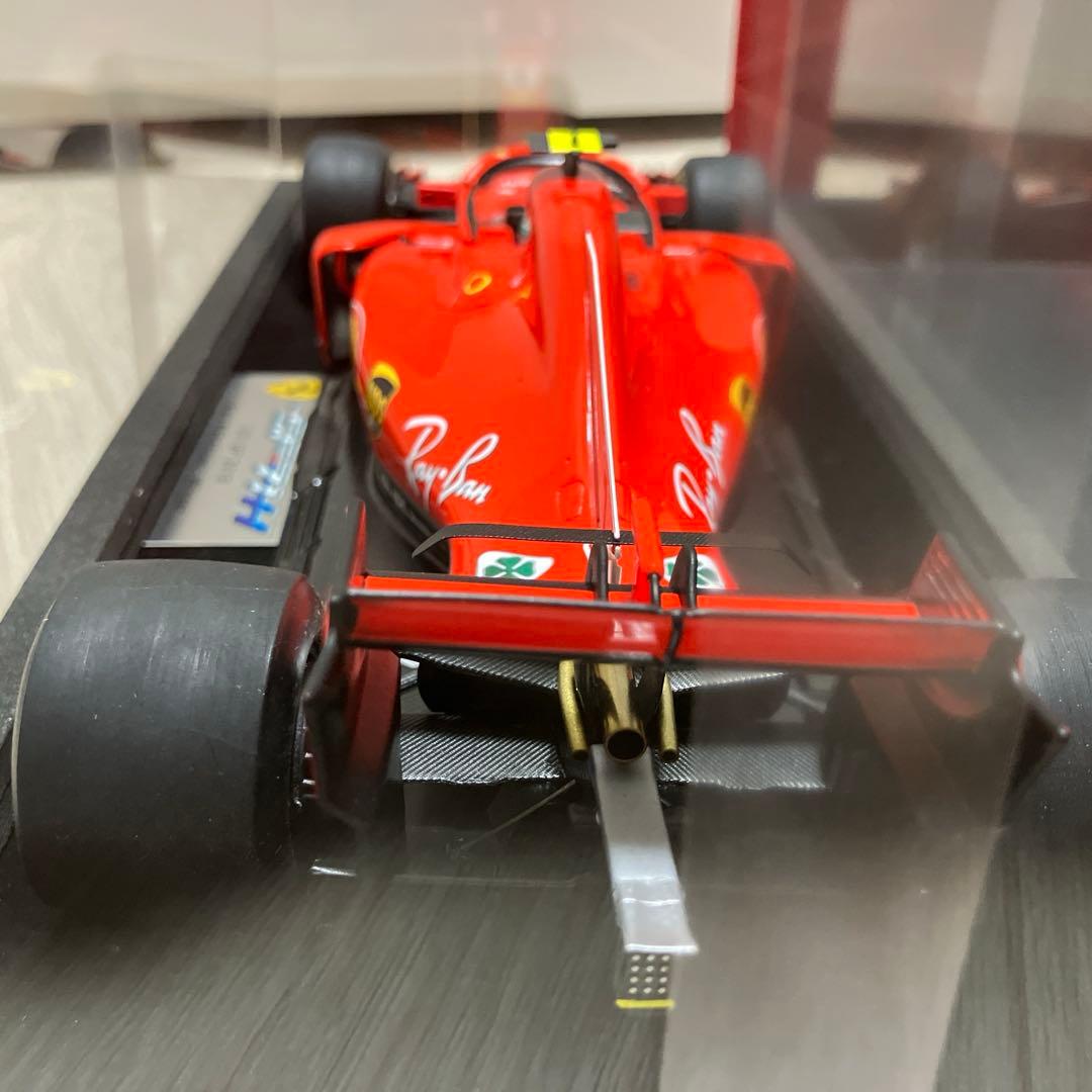 Ferrari SF71H Kimi Räikkönen 1/18