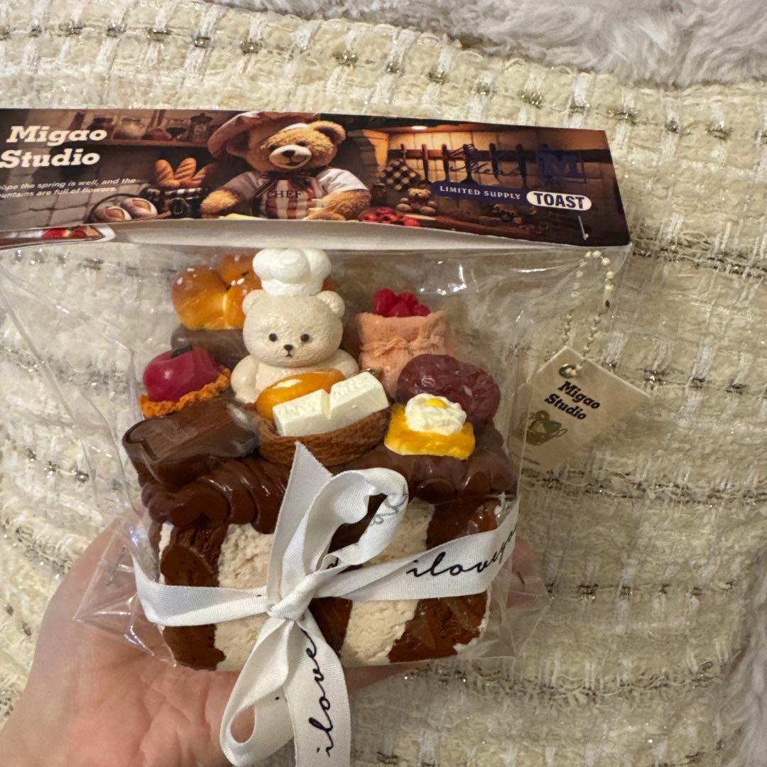 海外TikTok タバスクイーズ シリコンスクイーズ　squeeze