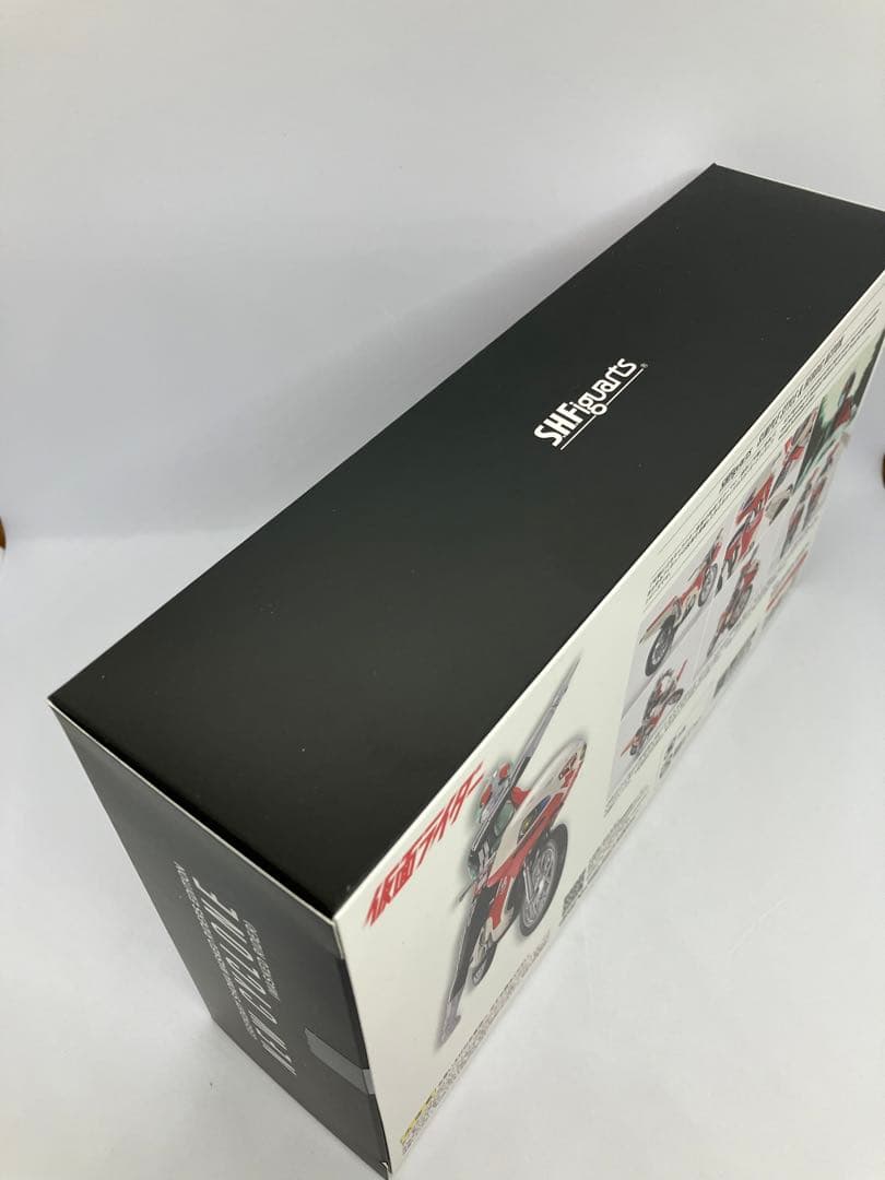 新品 S.H.フィギュアーツ 新サイクロン号（仮面ライダー） 栄光の昭和ライダー