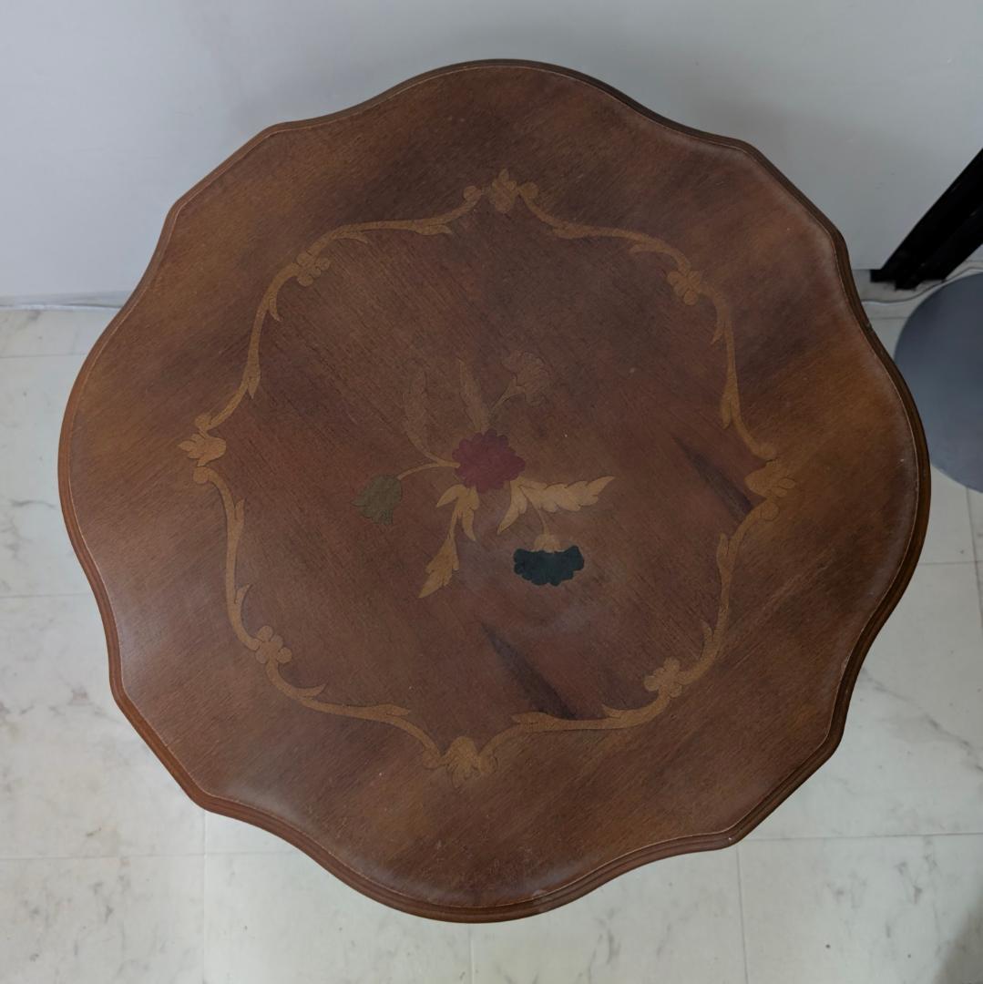 イタリア製 猫脚 ウッド サイドテーブル 象嵌細工 ビーチ 無垢材