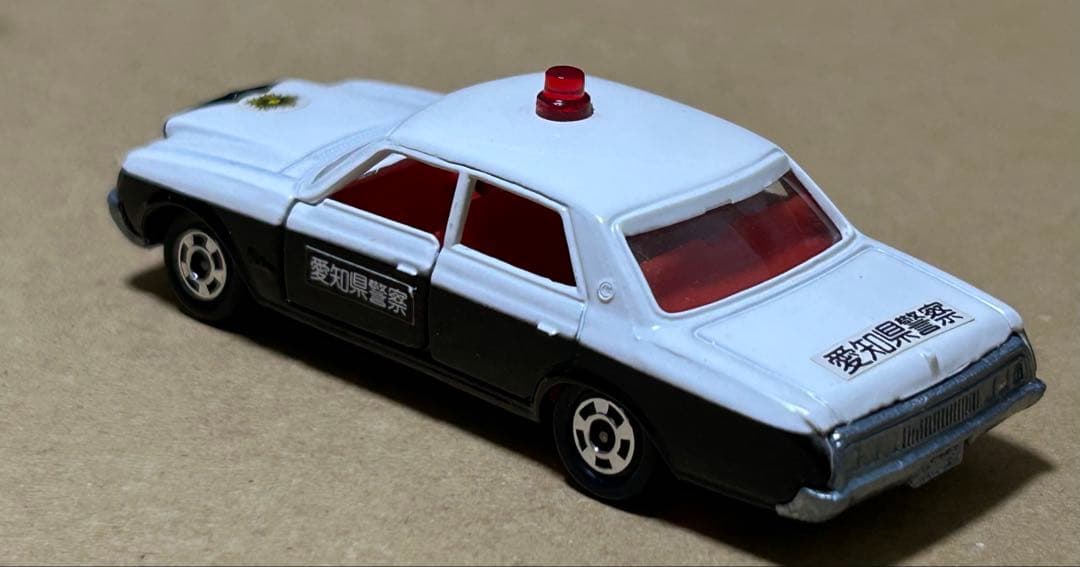 日本製 トミカ トヨタ センチュリー パトロールカー仕様