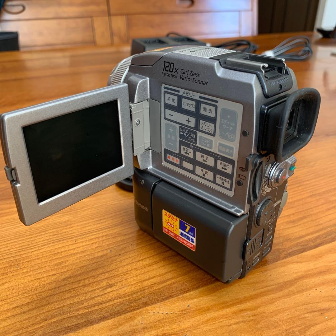 ビデオカメラ SONY Handycam DCR-PC120