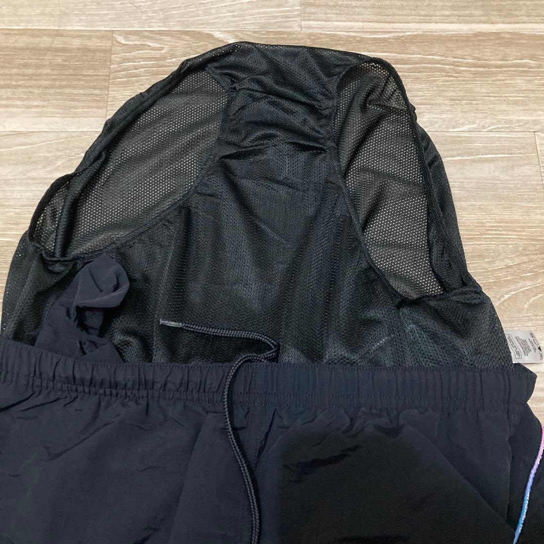 Supreme Gradient Piping Water Short