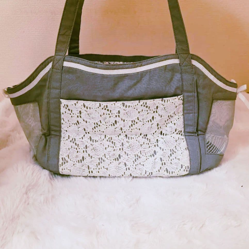 Luxembourg birdie ペット用キャリーL - メルカリ