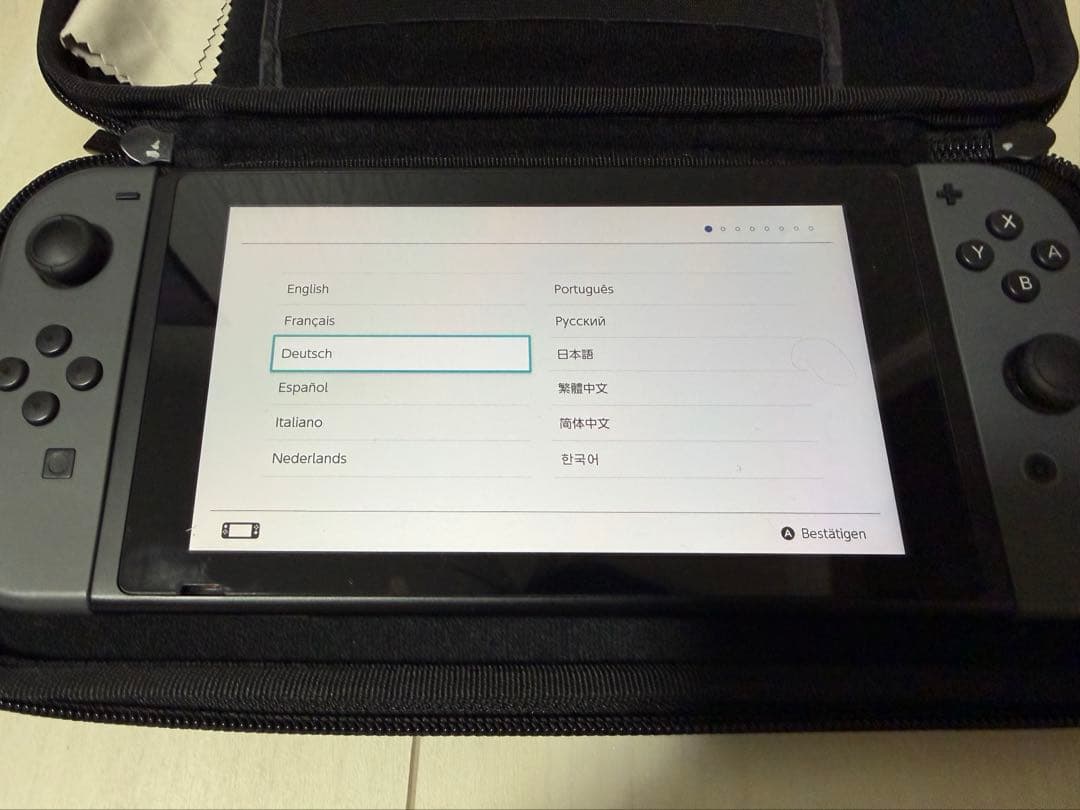 Nintendo Switch 本体 + プロコン　任天堂