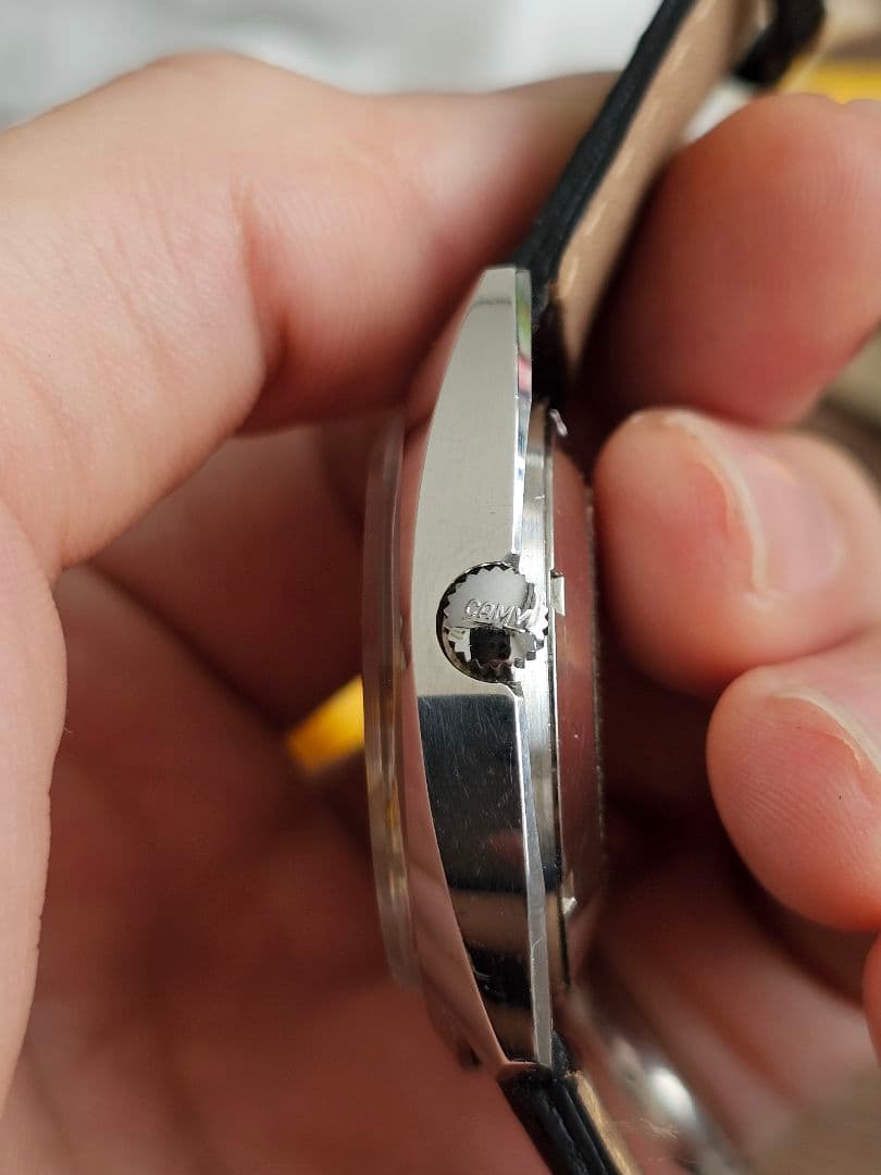 時計　CAMY GENEVE