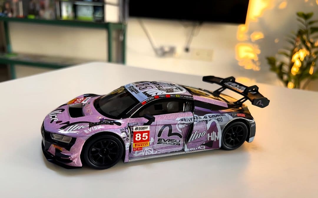 王一博 応援ミニカー 1：24 174×85×85mm - メルカリ