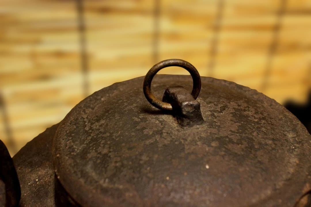 古鉄瓶 銅環無地三足鉄砲口大鉄瓶 希少品 水漏れなし