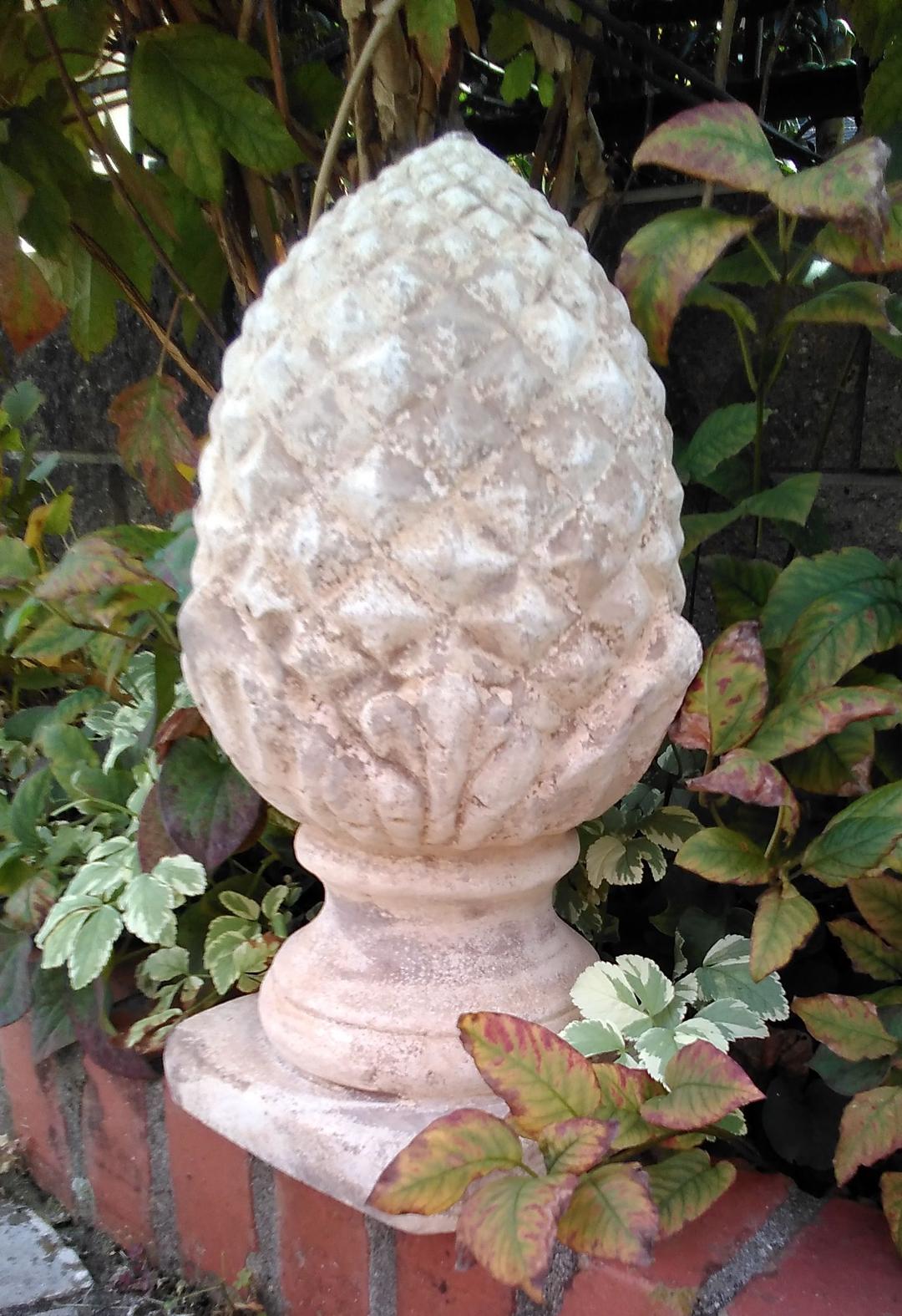 販売 松ぼっくり形 ガーデンオブジェ × 2個 松ぼっくり形 ガーデン