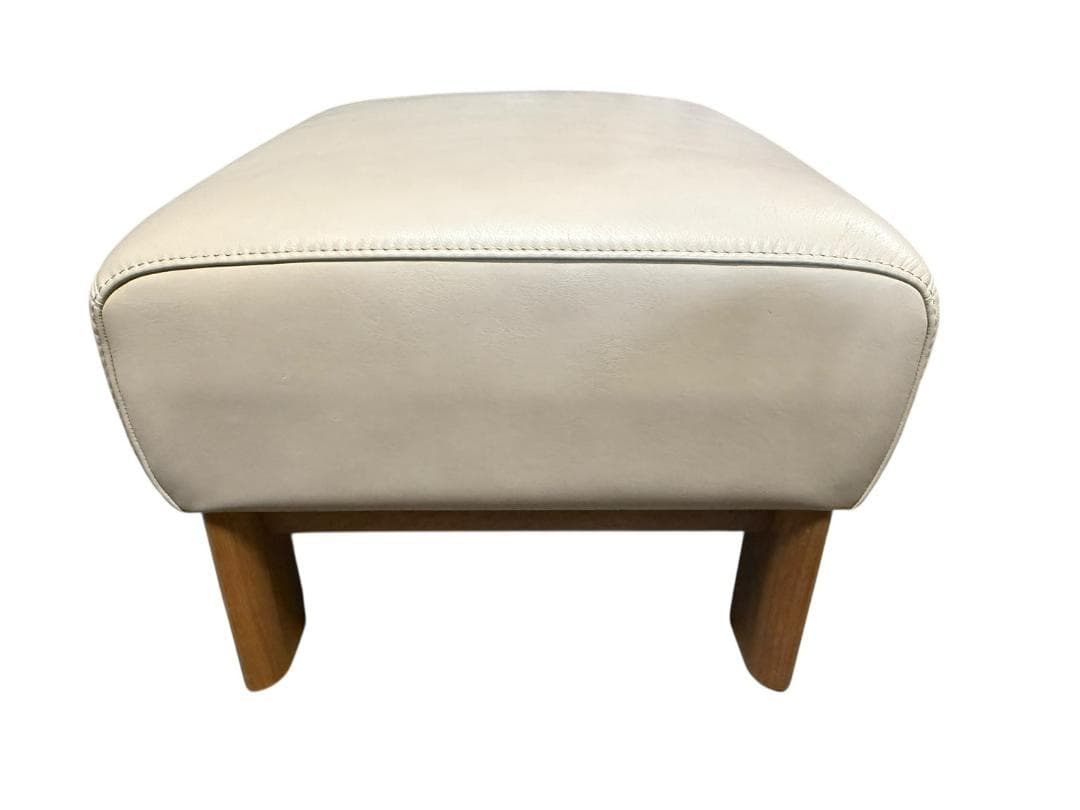 ◻karimoku カリモク オットマンのみ 本革張り ZU4856